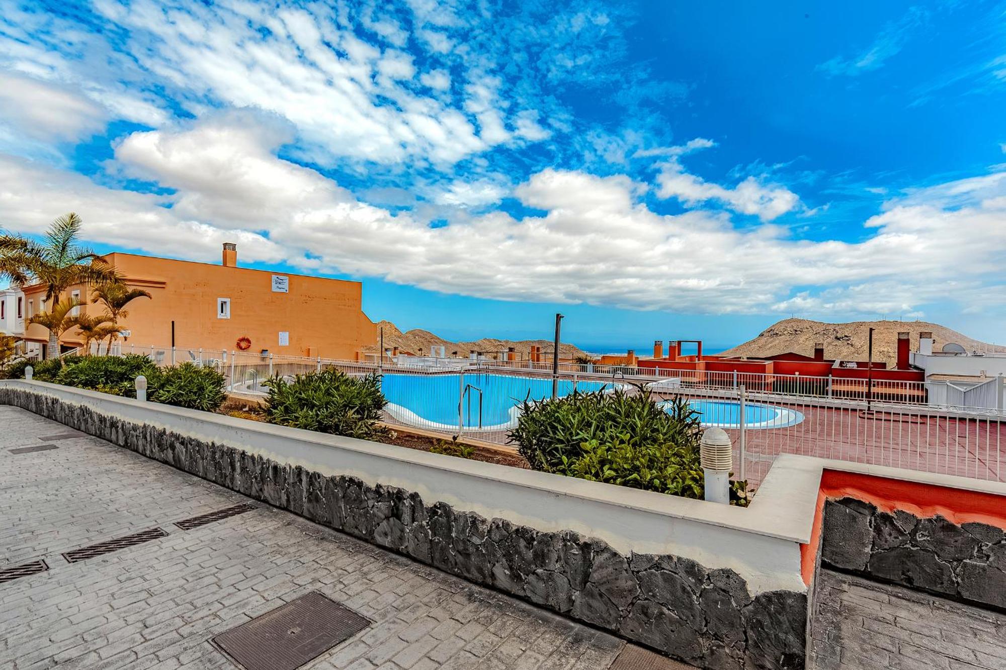 Great View Over The Ocean In Apartment Bianca With Wifi And Pool Chayofa Buitenkant foto